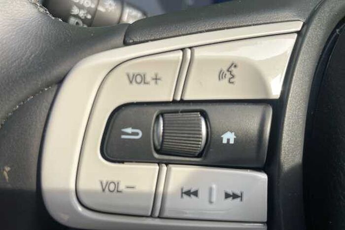 Honda Jazz Hybrid 1.5 i-MMD (122ps) Crosstar Advance eCVT 