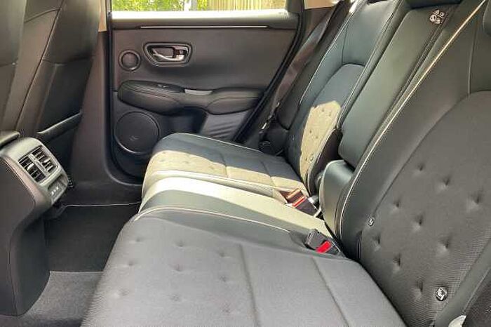 Honda ZR-V e:HEV 2.0 i-MMD (184ps) Sport Hybrid eCVT 