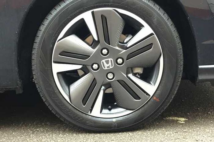 Honda Jazz Hybrid 1.5 i-MMD (122ps) Advance eCVT 