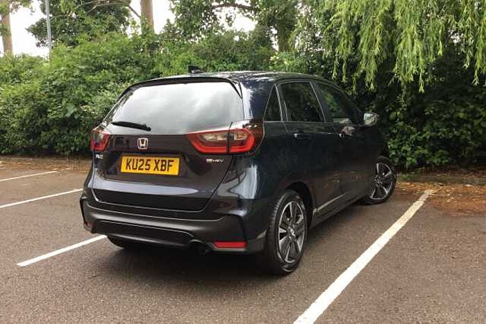Honda Jazz Hybrid 1.5 i-MMD (122ps) Advance eCVT 