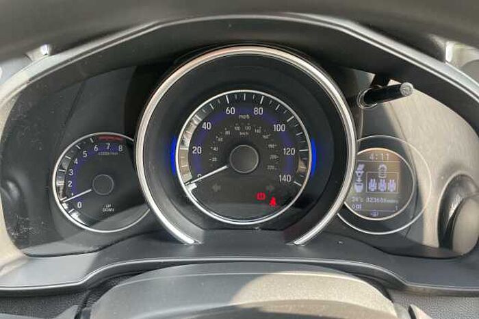 Honda Jazz 1.3 i-VTEC SE Navi 5-Door 