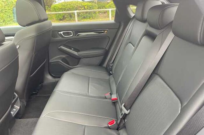 Honda Civic Hybrid 2.0 eHEV Advance 5dr CVT 