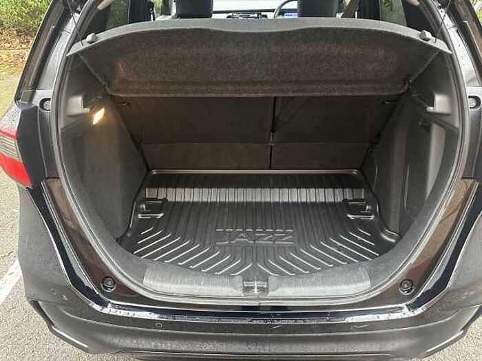 Honda Jazz Hybrid 1.5 i-MMD Hybrid Advance 5dr eCVT 