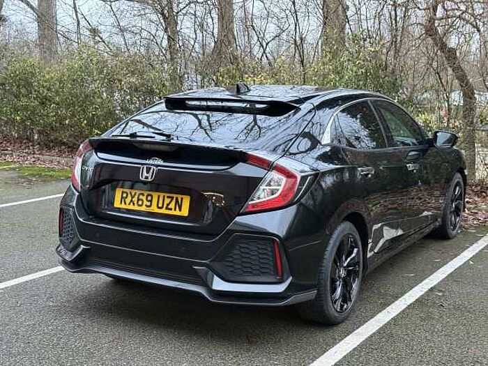 Honda Civic 1.5 VTEC Turbo Prestige 5dr CVT 